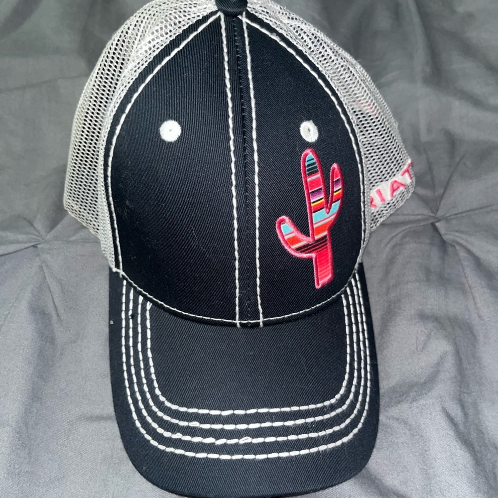 Ariat hat